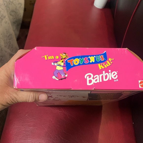 Toys “R” Us Barbie 50 years Anniversary colab 18895 - Picture 4 of 14